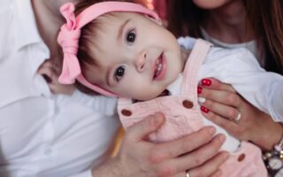 Radość i najlepsze życzenia z okazji powitania nowego członka rodziny